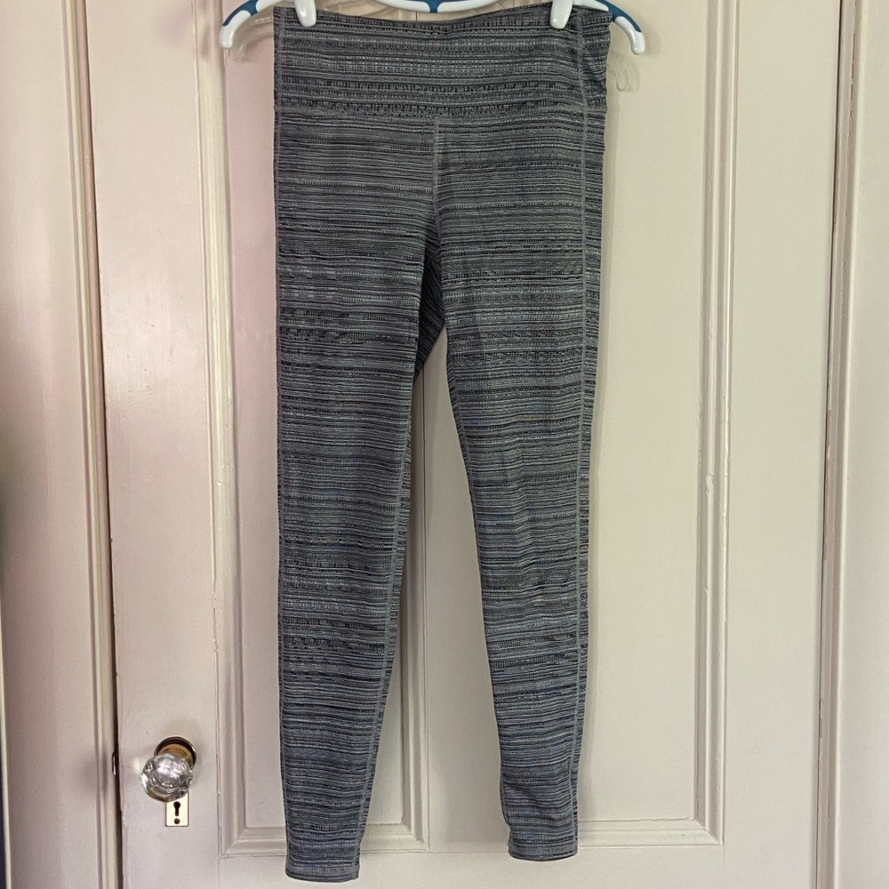 Athleta gray/black striped leggings